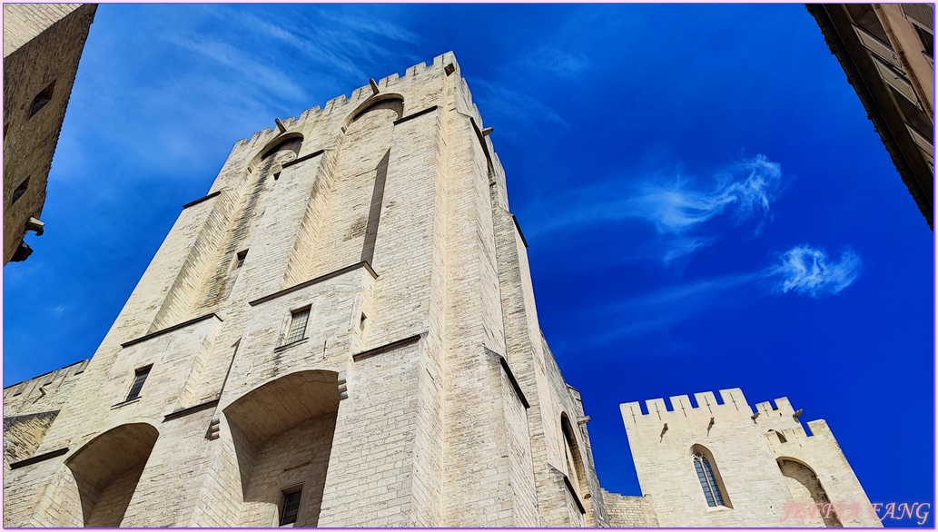 世界文化遺產區,亞維儂Avignon,共和國路Rue de la Republique,凱賽琳公主號S.S.Catherine,南法之旅,寰宇精品河輪UNIWORLD Boutique River Cruises,教皇宮Palais des Papes,普羅旺斯Provence,法國France,法國旅遊,聖伯多祿聖殿Basilique Saint-Pierre