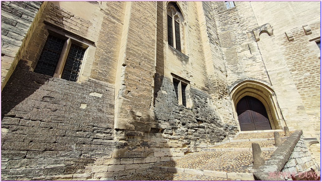 世界文化遺產區,亞維儂Avignon,共和國路Rue de la Republique,凱賽琳公主號S.S.Catherine,南法之旅,寰宇精品河輪UNIWORLD Boutique River Cruises,教皇宮Palais des Papes,普羅旺斯Provence,法國France,法國旅遊,聖伯多祿聖殿Basilique Saint-Pierre