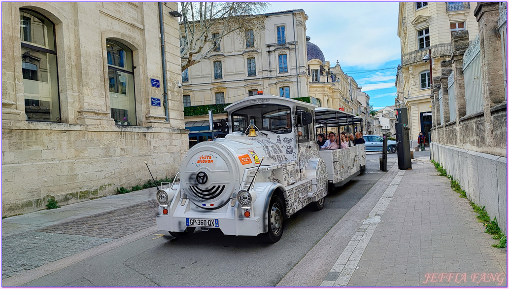 世界文化遺產區,亞維儂Avignon,共和國路Rue de la Republique,凱賽琳公主號S.S.Catherine,南法之旅,寰宇精品河輪UNIWORLD Boutique River Cruises,教皇宮Palais des Papes,普羅旺斯Provence,法國France,法國旅遊,聖伯多祿聖殿Basilique Saint-Pierre