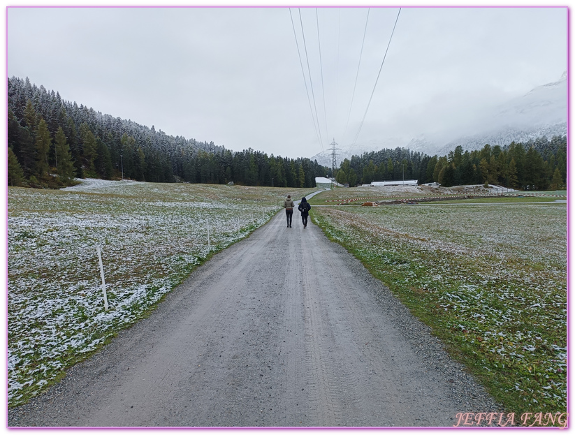 Biking,Ｈiking,Lake Champfer尚菲爾湖,Pappalou Restaurant,席爾瓦普拉納Silvaplana,席爾瓦普拉納湖Silvaplana Lake,格勞賓登州Graubunden,歐洲Europe,歐洲單車之旅,歐洲旅遊,聖莫里茲St. Moritz