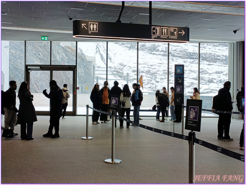 上少女峰車站交通工具,少女峰Jungfraujoch,歐洲Europe,歐洲之巔 Top of the Eruope,歐洲旅遊,瑞士Switzerland