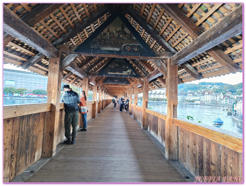 卡貝爾橋,天鵝廣場Schwanenplatz,歐洲Europe,歐洲旅遊,獅子紀念碑,琉森Lucerne,琉森Luzern,琉森老城區,瑞士Switzerland,盧森