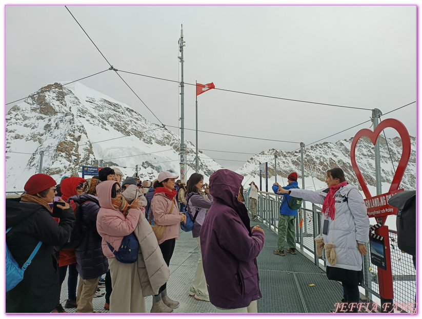 上少女峰車站交通工具,少女峰Jungfraujoch,歐洲Europe,歐洲之巔 Top of the Eruope,歐洲旅遊,瑞士Switzerland