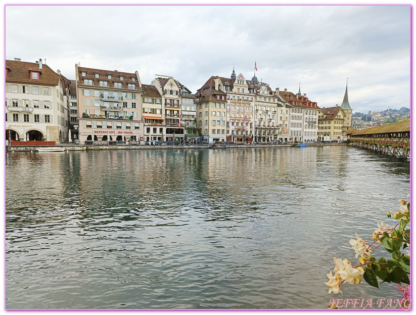 卡貝爾橋,天鵝廣場Schwanenplatz,歐洲Europe,歐洲旅遊,獅子紀念碑,琉森Lucerne,琉森Luzern,琉森老城區,瑞士Switzerland,盧森