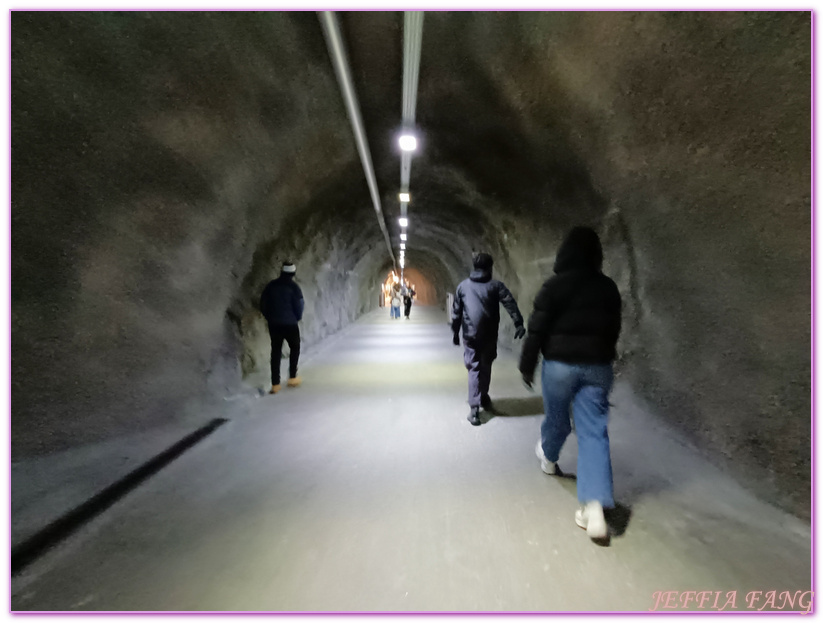 上少女峰車站交通工具,少女峰Jungfraujoch,歐洲Europe,歐洲之巔 Top of the Eruope,歐洲旅遊,瑞士Switzerland