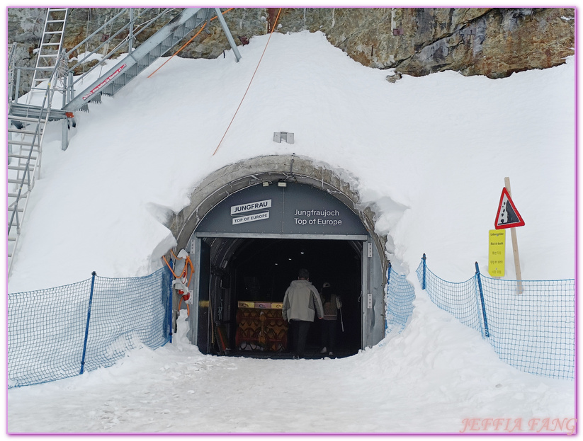 上少女峰車站交通工具,少女峰Jungfraujoch,歐洲Europe,歐洲之巔 Top of the Eruope,歐洲旅遊,瑞士Switzerland