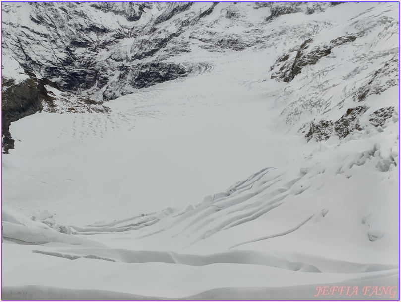 上少女峰車站交通工具,少女峰Jungfraujoch,歐洲Europe,歐洲之巔 Top of the Eruope,歐洲旅遊,瑞士Switzerland