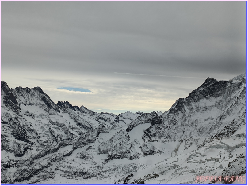 上少女峰車站交通工具,少女峰Jungfraujoch,歐洲Europe,歐洲之巔 Top of the Eruope,歐洲旅遊,瑞士Switzerland