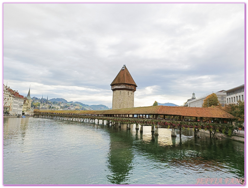 卡貝爾橋,天鵝廣場Schwanenplatz,歐洲Europe,歐洲旅遊,獅子紀念碑,琉森Lucerne,琉森Luzern,琉森老城區,瑞士Switzerland,盧森