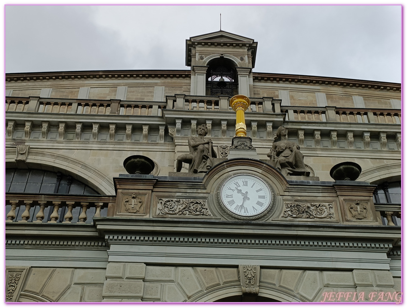 歐洲Europe,歐洲旅遊,班霍夫大街Bahnhofstrasse,瑞士Switzerland,蘇黎世Zurich,蘇黎世中央火車站中央火車站Bahnhofquai/HB