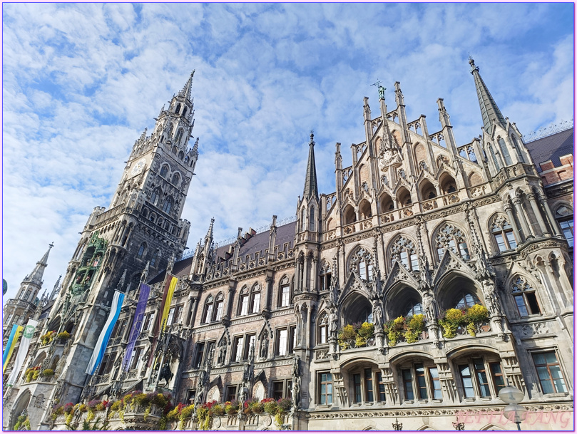 德國Germany,德國旅遊,慕尼黑Munich,慕尼黑中世紀老城區Altstadt,新市廳New Town Hall,歐洲Europe,歐洲旅遊,瑪利亞廣場Marienplatz,舊市政廳Altes Rathaus,農夫市集Viktualienmarkt