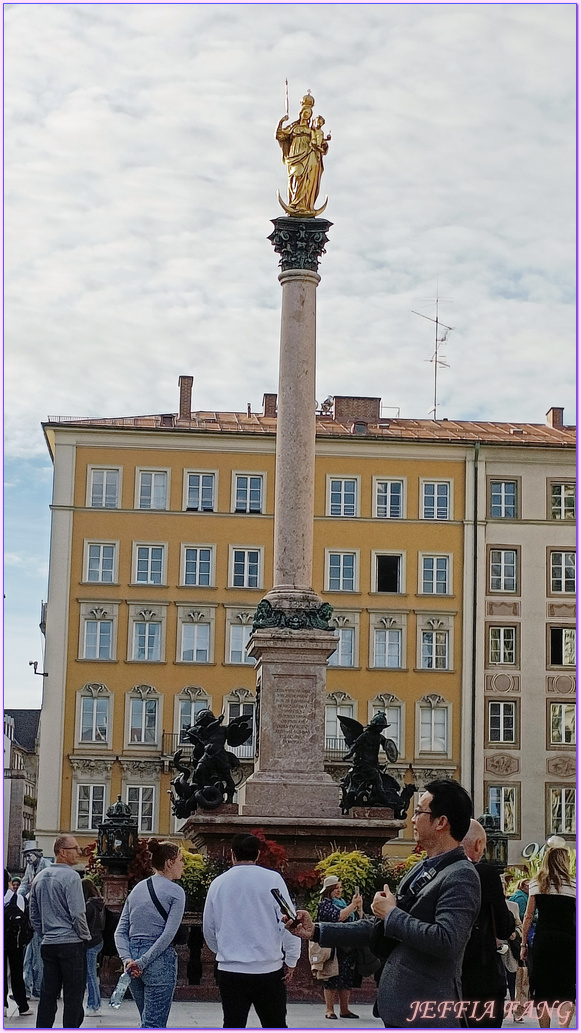 德國Germany,德國旅遊,慕尼黑Munich,慕尼黑中世紀老城區Altstadt,新市廳New Town Hall,歐洲Europe,歐洲旅遊,瑪利亞廣場Marienplatz,舊市政廳Altes Rathaus,農夫市集Viktualienmarkt