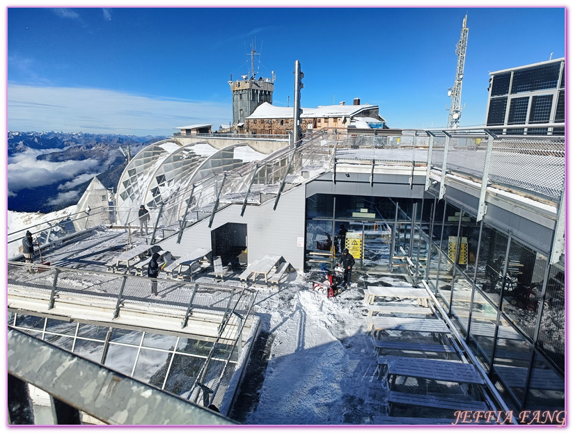 「楚格峰纜車Seilbahn Zugspitze/Cable Car Zugspitze」,佳蜜熙-帕滕基興Garmisch-Partenkirchen,德國Germany,德國旅遊,楚格峰Zugspitze,楚格峰冰川平台,歐洲Europe,歐洲旅遊