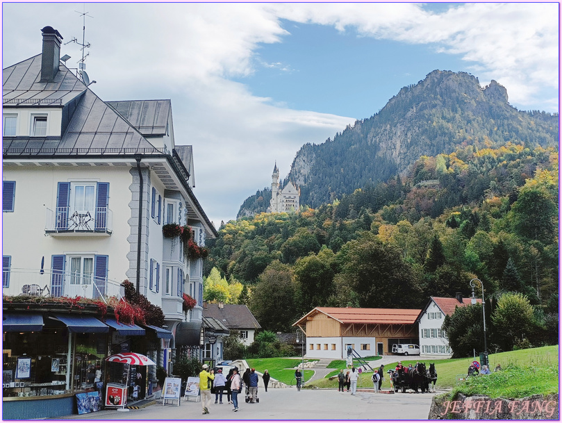 apollo Duty Free,巴伐利亞自由州Bavaria,德國Germany,新天鵝堡Schloss Neuschwanstein,歐洲Europe,歐洲旅遊,福森Fussen,路德維希二世Ludwig II,阿爾卑斯湖Alpsee,霍恩施萬高Hohenschwangau,高天鵝堡Hohenschwangau castle