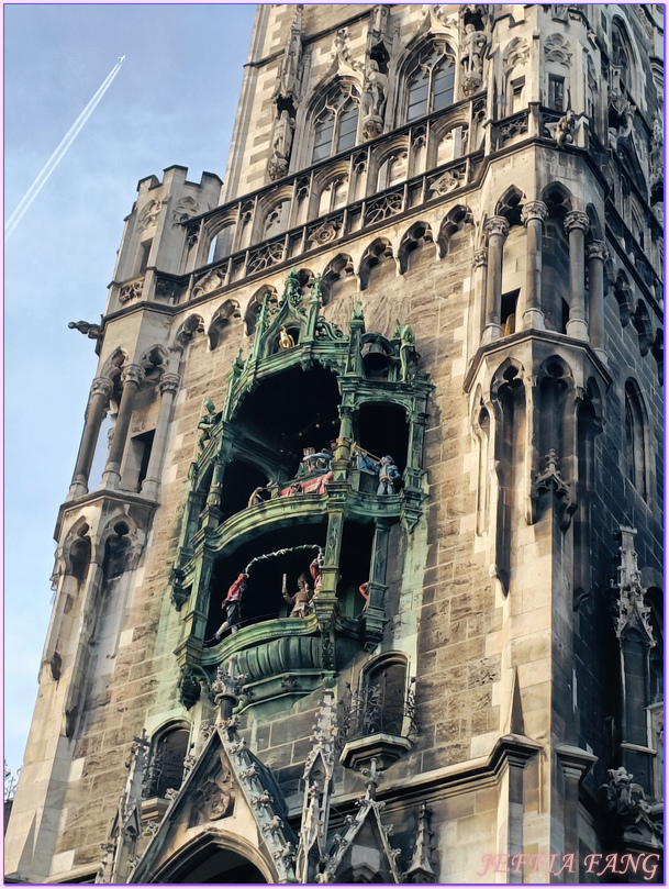 德國Germany,德國旅遊,慕尼黑Munich,慕尼黑中世紀老城區Altstadt,新市廳New Town Hall,歐洲Europe,歐洲旅遊,瑪利亞廣場Marienplatz,舊市政廳Altes Rathaus,農夫市集Viktualienmarkt