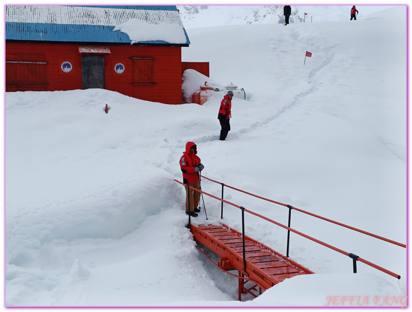 丹科島Danco Island,南極Antarctica,南極半島Antarctic Peninsula,南極旅遊,天堂灣Paradise Bay,巴布亞企鵝,布朗站Brown,極地旅遊,鳳凰旅遊