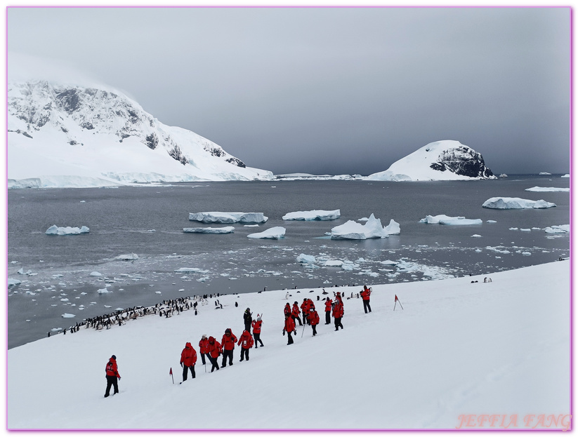 丹科島Danco Island,南極Antarctica,南極半島Antarctic Peninsula,南極旅遊,天堂灣Paradise Bay,巴布亞企鵝,布朗站Brown,極地旅遊,鳳凰旅遊